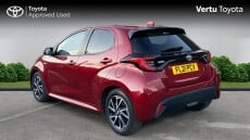 Toyota Yaris 1.5 Hybrid Design 5dr CVT Hybrid Hatchback